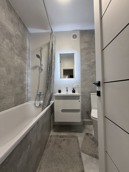 Продам 1 кім. квартиру з ремонтом Луцк - изображение 6