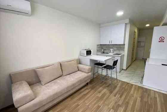 Продам 1-к квартиру-студію, м. Берестейська Киев