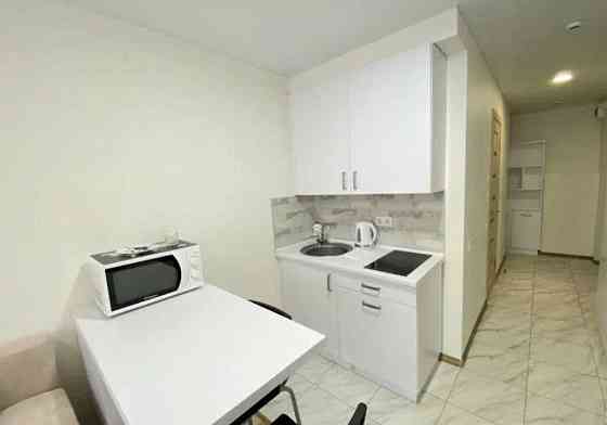 Продам 1-к квартиру-студію, м. Берестейська Киев