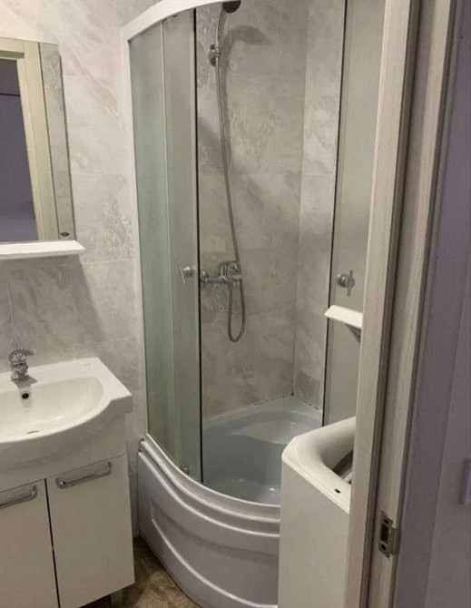 Продам 1-к квартиру-студію, м. Берестейська Киев - изображение 7