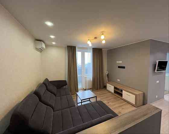 ВЛАСНИК Продаж 1к квартири Глушкова 9Д Теремки Іподром Киев