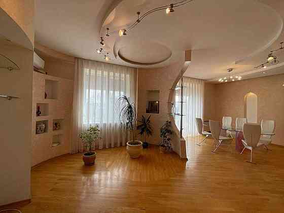 Продам 3к квартиру в центрі Дніпра Днепр