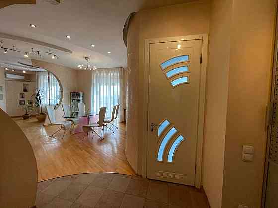 Продам 3к квартиру в центрі Дніпра Днепр