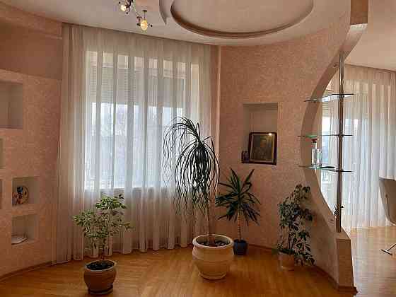 Продам 3к квартиру в центрі Дніпра Днепр