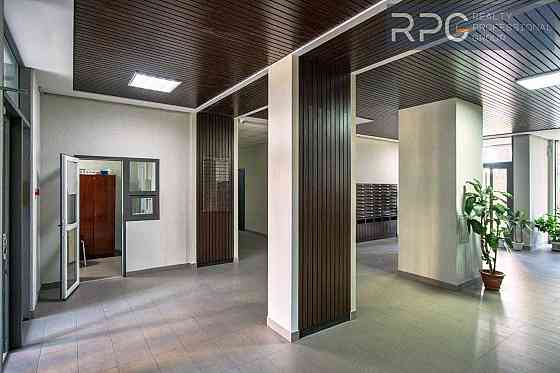 ЖК Варшавский-2.
Продается 1к. квартира дом 15.2, планировка 1С5. Киев