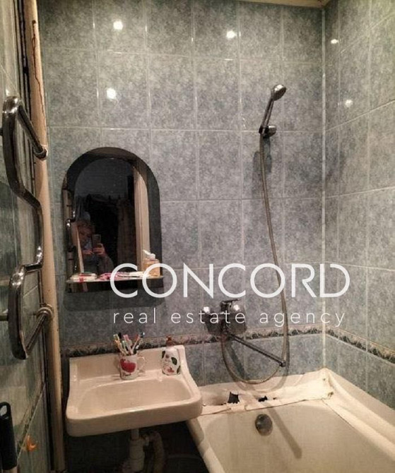 Голосіївський просп., 89. Метро Виставковий центр Киев - изображение 4