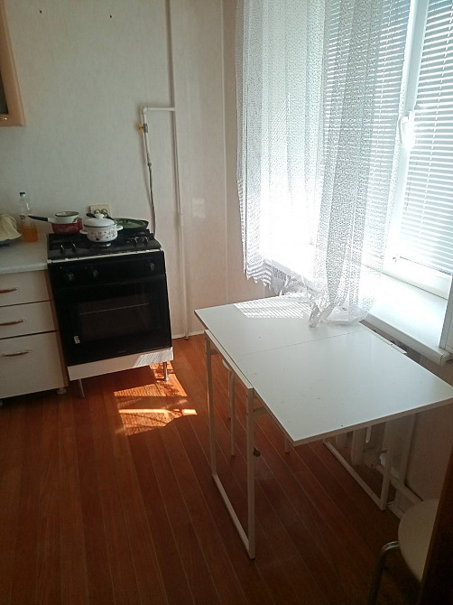 Продаётся 1ком кв. Отличное место, дом, этаж. Центр. С мебелью и техн. Слов`янськ - зображення 4