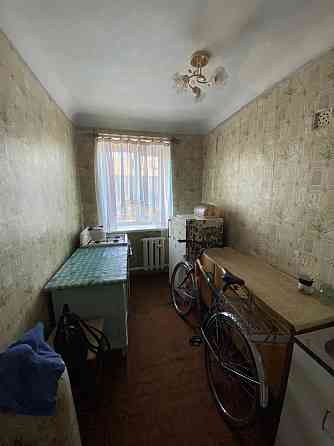 Продаю квартиру на поселке Горький 