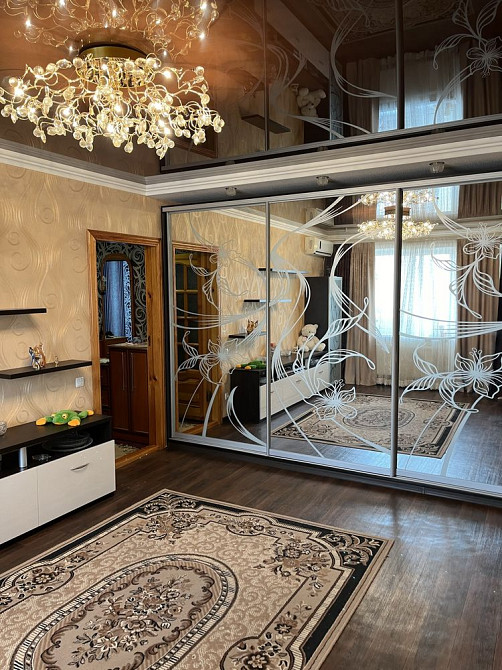 Продается супер классная 2-х комнатная квартира. Левый берег Кам`янське (Запорізька обл.) - зображення 1