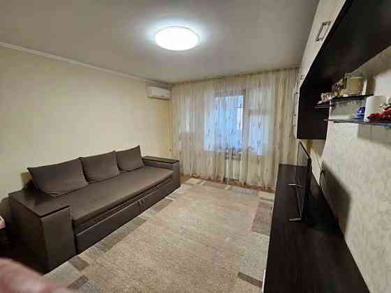 Продам 1-кімнатну квартиру, вул. Н. Алексєєнко Днепр