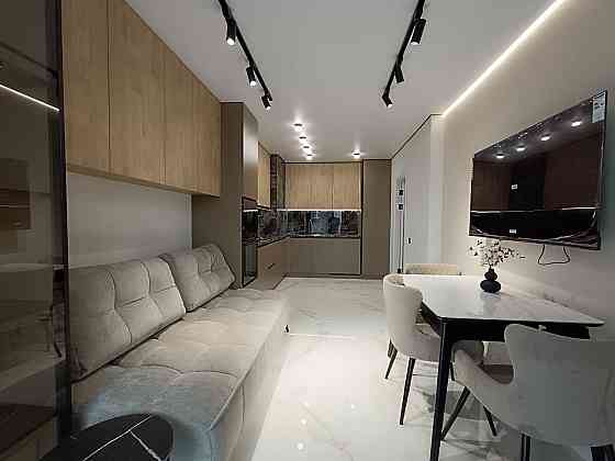 Центр ЖК Фемелі Плаза простора 2к Ивано-Франковск