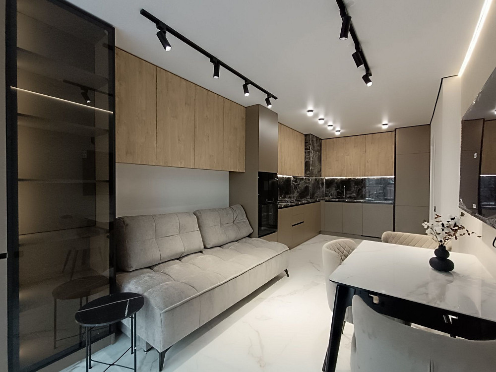 Центр ЖК Фемелі Плаза простора 2к Ивано-Франковск - изображение 2