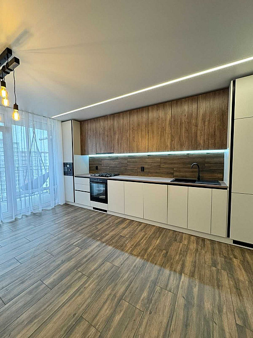 Стильна квартира в ЖК Фемілі Плаза! Ивано-Франковск - изображение 8