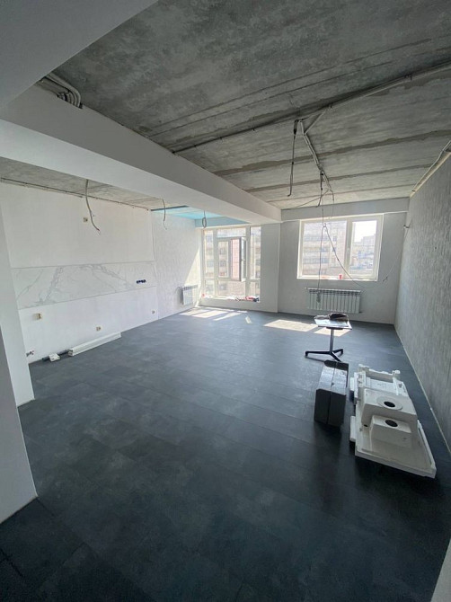 Двокімнатна , кухня- студія. Плаза. МЖК таврический Херсон - зображення 2