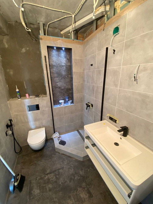 Двокімнатна , кухня- студія. Плаза. МЖК таврический Херсон - зображення 4