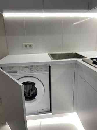 Срочно продам 2-х ком кв. Академика Королева/Таирово Одесса