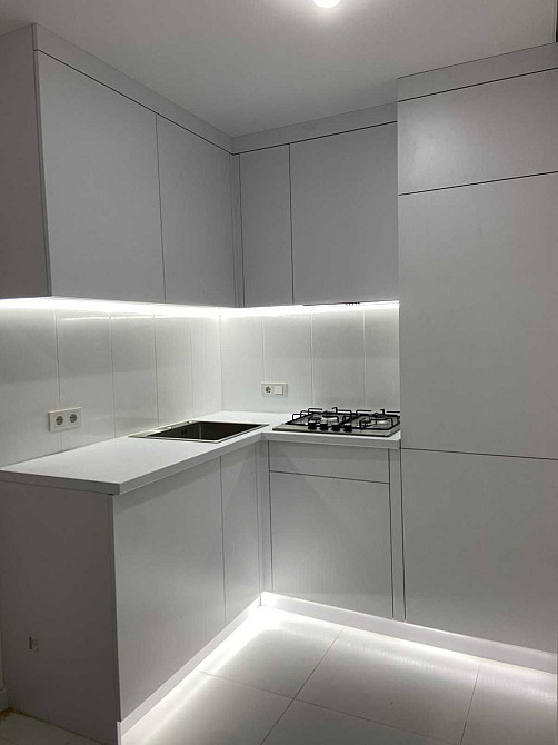 Срочно продам 2-х ком кв. Академика Королева/Таирово Одесса - изображение 1