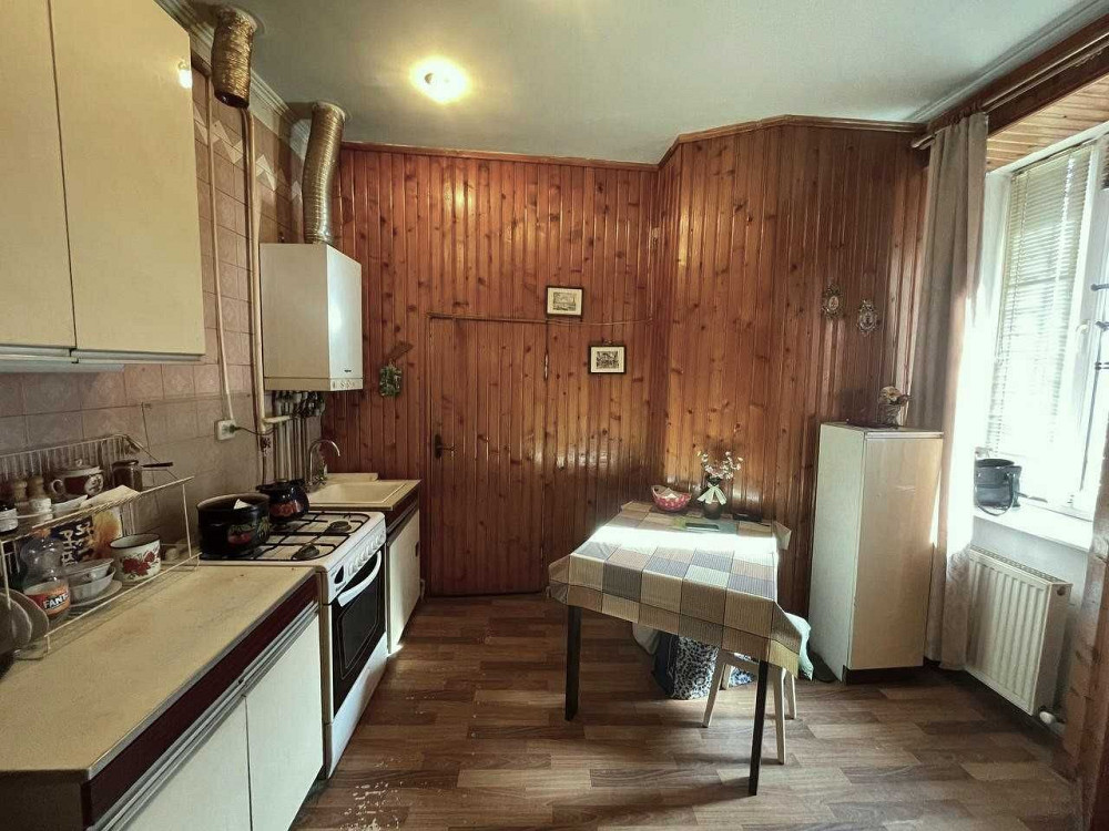 Продаж 2 кім. квартири вул.Залізнична Львів - зображення 2