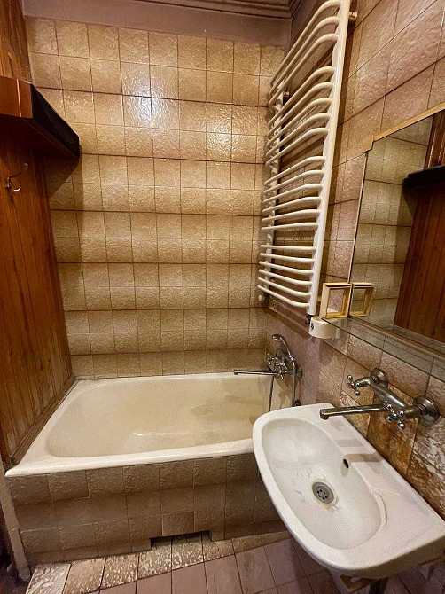 Продаж 2 кім. квартири вул.Залізнична Львів - зображення 5