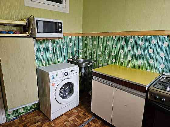 Продам 2 Новодарницька, поруч Харківський, парк, Червоний хутір метро Киев