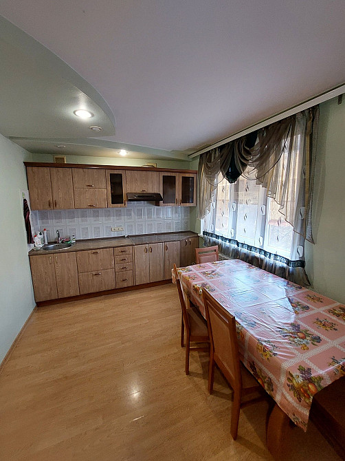 Продаж 3-х кімнатної квартири. Вулиця Віталія Матусевича. Кривий Ріг - зображення 1