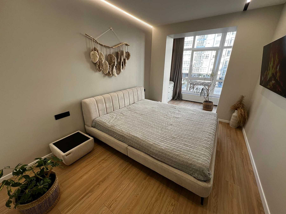 Продається трикімнатна квартира з якісним ремонтом, меблями і технікою Ивано-Франковск - изображение 8