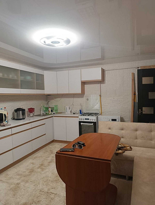 3 к.кв. 1/1 эт.  ул.Троицкая . Рынок Анголенко . Дом! Запорожье - изображение 1