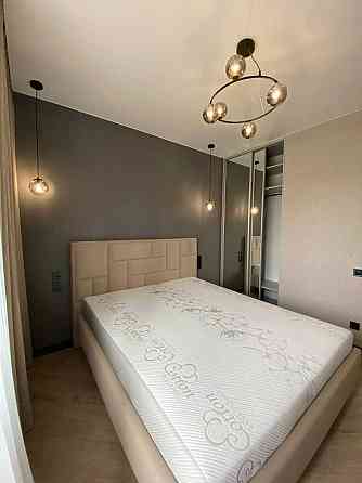 2к. квартира с дизайнерским ремонтом на улице Сахарова Одесса