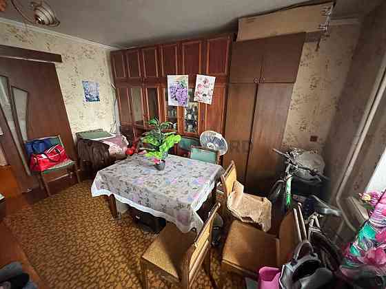 4к.кв (81м.кв) Солнечный.Кирпич.Не угловая.Комн.раздельные 580$/м.кв Днепр