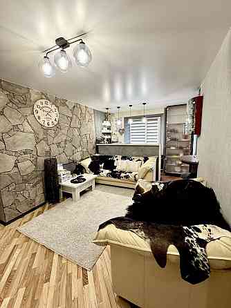 3-х комнатная квартира возле метро Харків