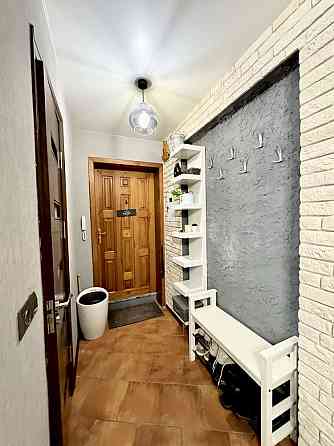 3-х комнатная квартира возле метро Харків