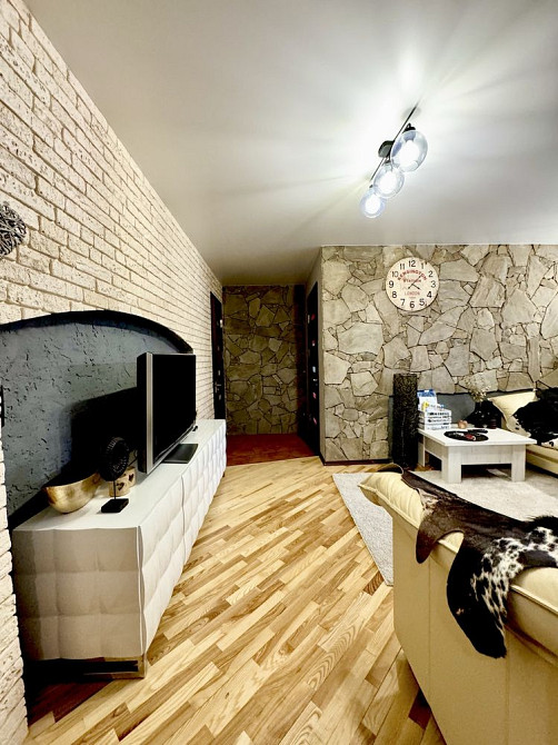 3-х комнатная квартира возле метро Харків - зображення 2