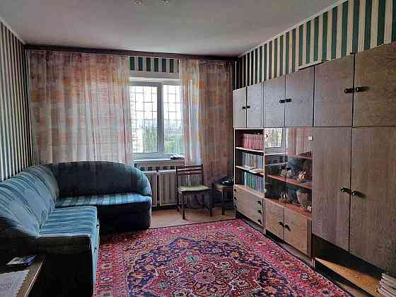 АК 2 Кімнатна 2002 рік Дарниця Чернигівська Ярослава Гашека 7А Киев