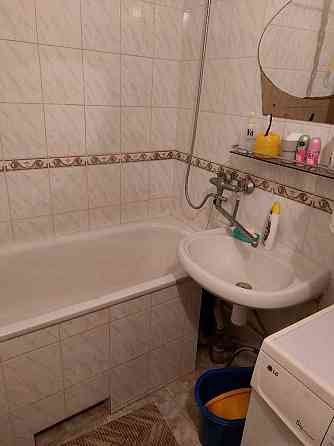 АК 2 Кімнатна 2002 рік Дарниця Чернигівська Ярослава Гашека 7А Киев