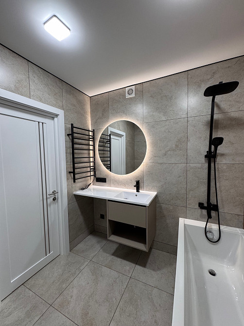 Продам  велику квартиру в центрі міста Ивано-Франковск - изображение 6