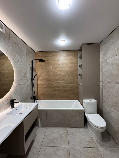 Продам  велику квартиру в центрі міста Ивано-Франковск - изображение 7