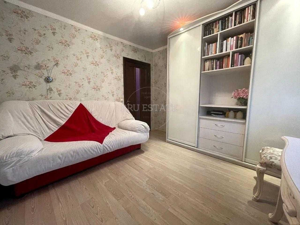 Продам 1к квартиру Воскресенка Перова Воскресенський бульвар Киев - изображение 5