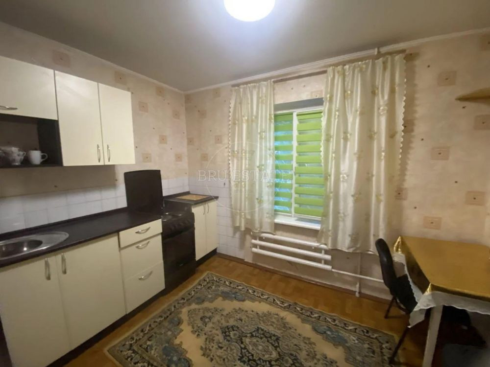 Продам 1 к кв на Позняках Срібнокільська Осокорки Дарницький р-н Киев - изображение 1