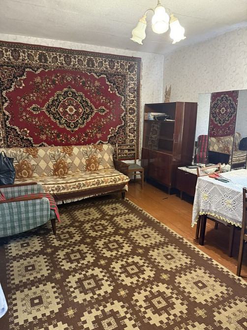 Трьохкімнатна квартира в центрі Рекунова Гостомель - зображення 3