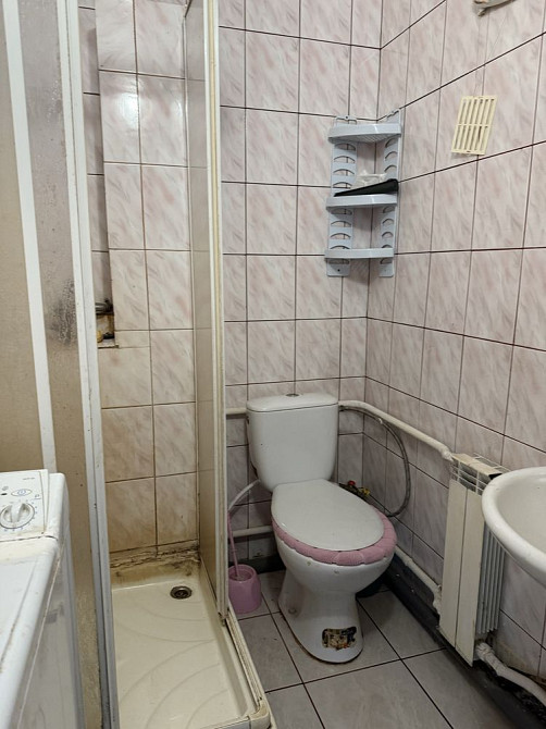 Трьохкімнатна квартира в центрі Рекунова Гостомель - зображення 7