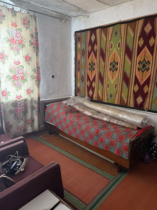 Трьохкімнатна квартира в центрі Рекунова Гостомель - зображення 2