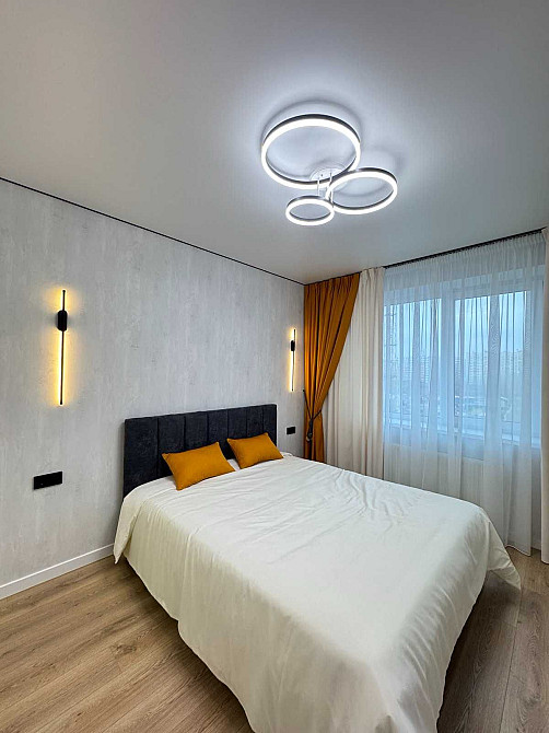 Продаж гарнесенької  квартири 40м2, ЖК "Сонячний", Боголюбова,27 Софиевская Борщаговка - изображение 4