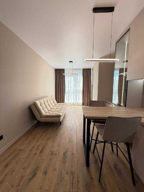 простора 1 кім. квартира з сучасним ремонтом біля парку Шевченка Ивано-Франковск - изображение 7