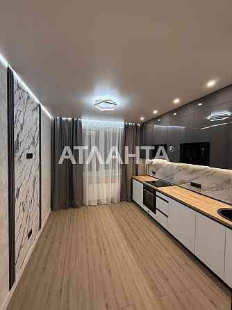 2 кімнатна квартира  в " Перлинному містечку" з ремонтом Одесса