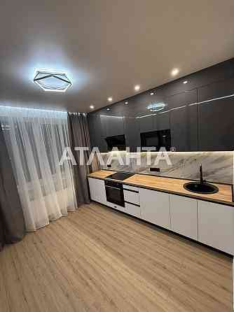 2 кімнатна квартира  в " Перлинному містечку" з ремонтом Одесса