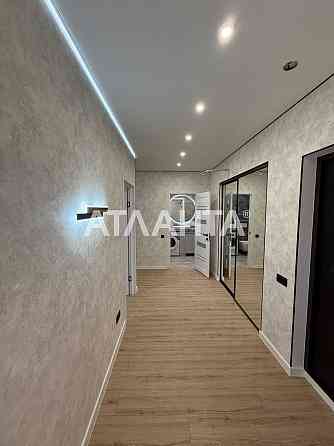 2 кімнатна квартира  в " Перлинному містечку" з ремонтом Одесса