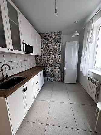 Продам 2к кв новострой ЖК Радужный Харків