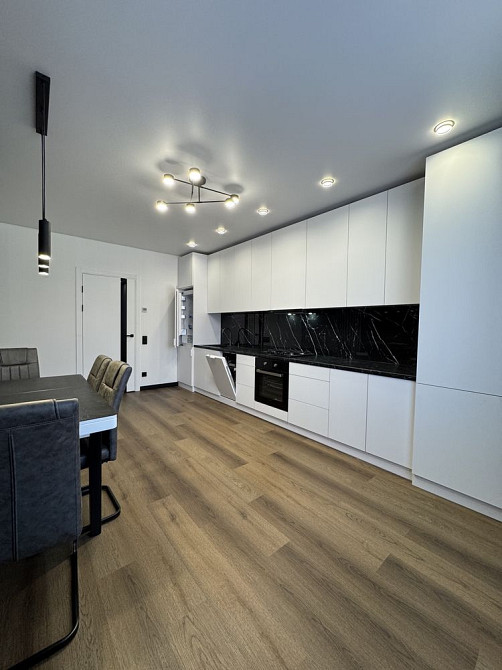 Продаж 2-к.кв./Сучасний ремонт/ Хмельницкий - изображение 4