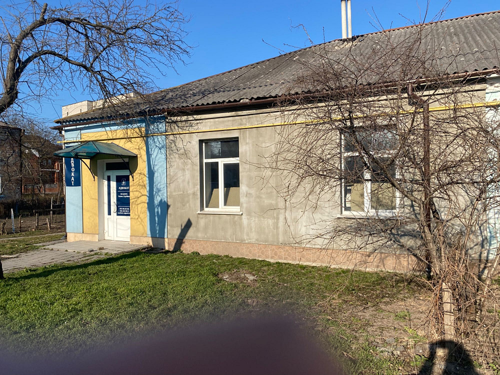 Квартиру, частина будинку, будинок  в центрі, .можливо під виплату Звягель - изображение 1