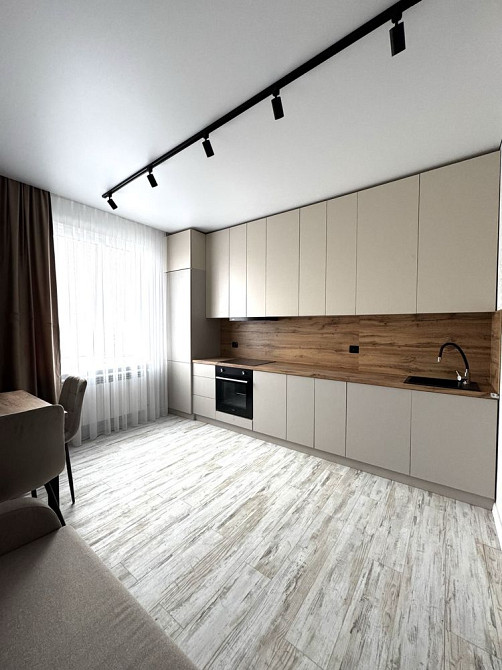 Продаж однокімнтної. Центр. Новобудова. Ужгород - изображение 1